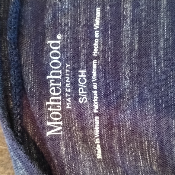 Motherhood Maternity Shirt - Picture 4 of 7